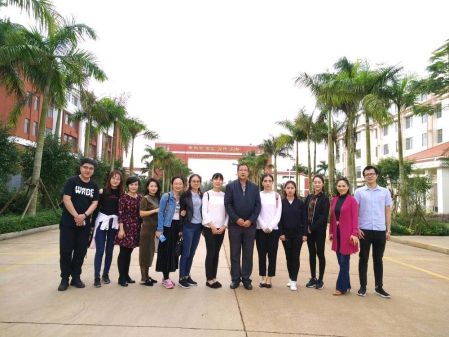 博士;云龙校区教职工一日三餐免费用餐;学校解决非海南户口教职工江