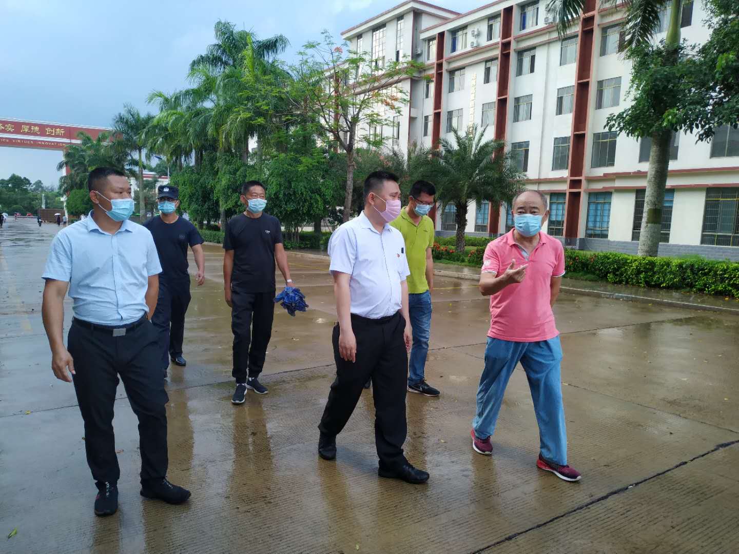 图片4.jpg 图片4.jpg