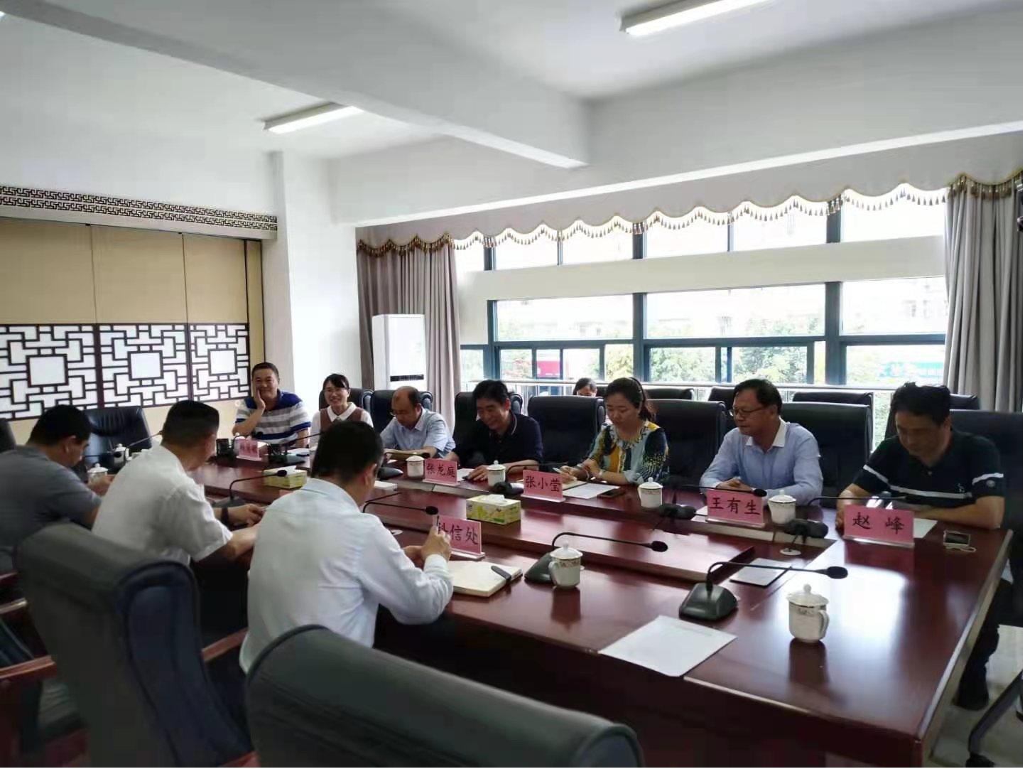 图片2.jpg 图片2.jpg