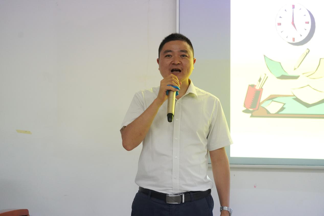 图片2.jpg 图片2.jpg